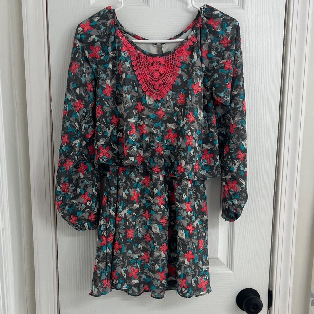Nanette Kids Girls Size 10/12 Floral Long Sleeve Dress with Crochet Detail